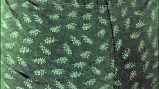 i wear four for my boyfriend but end up with dildo creampie from latina mommy