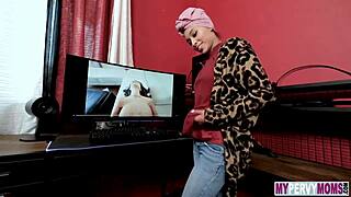 cali lee helps with master baiting fun