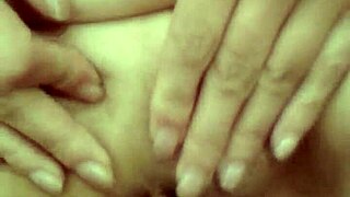 i love how my boyfriend eats me out in group orgy