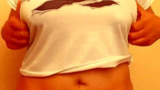 A quick visit with Melania and her friend