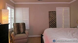 Hot milf Jess Ryan says, 'Come watch me on live cam'