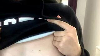 Russian hotties dance and flash juicy tits on cam