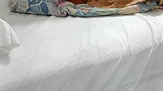 Mexican MILF gets pulled out to fuck