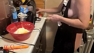 Lexie bakes naughty snickerdoodles in the kitchen 😋