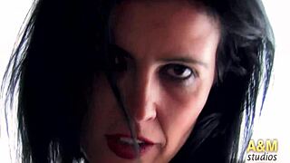 2 juicy MILFs showing off their glamour and eroticism in this hot video
