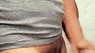 i saw my stepmom naked while alone