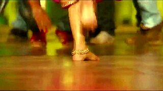 पी चोपड़ा की सेक्सी कंपाइलेशन वाइल्ड स्लो मोशन में