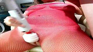 MILF's get naughty in hotel room