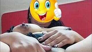 Watch yourself cumming on camera is the thing that CDMX enjoys doing, and she does it as an Estudiante