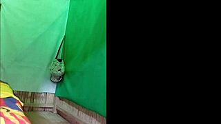 sexy latina secretary with big ass homemade oral sex after work!