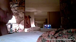 हॉट गोरी मिल्फ मुझे पागल कर रही, और देखना है?