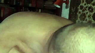 wife with big ass and tits counts to ten