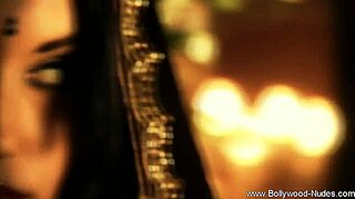 Indian milf showcases stunning solo dance moves.