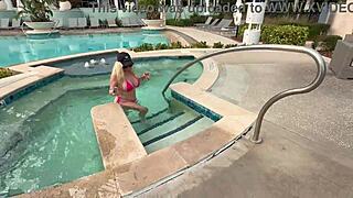 Hot Ass Milf Exposes Wet Pussy Publicly