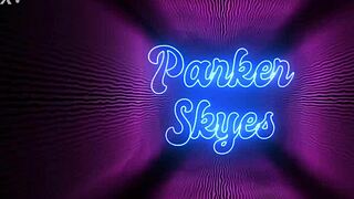 tattooed milf blowbang banging