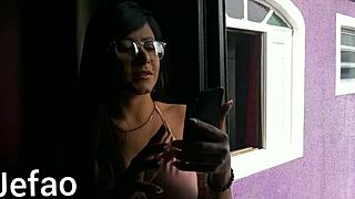 इंडियन मिल्फ बड़ी लंड को चूत से गांड में आसानी से लेती