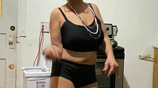 In part 2, Anna Maria farted around, decked out in mature Latina workout apparel!