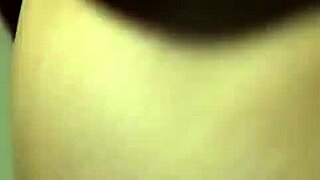 Sexy mature latina with big ass masturbates her pussy 😘