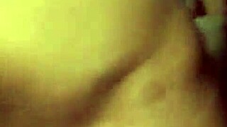 Sexy mature latina with big ass masturbates her pussy 😘