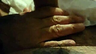 A mature Latina gets a throat job with cum in this amateur video
