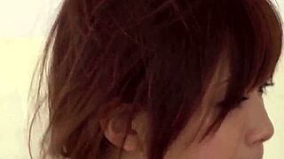 el padrastro shares intimate moment with best friend in library