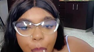 यंग कोलंबियन ब्यूटी को एमेच्योर मॉडल कास्टिंग में हार्ड पाउंड किया