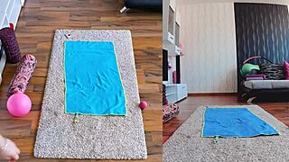 विकी वेत्ते लिंगरी में डिल्डो से खुद को फक करती है, गीले ऑर्गेज्म तक