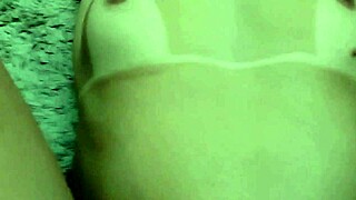 Raquel casada moaning loudly on eater's dick, excited to show slutty face