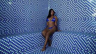 Married MILF Lina Henao cheats with country club employee