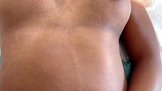 Hot Indian bhabhi gets her shaved pussy roughed up