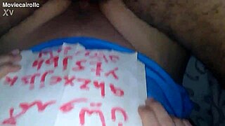 hey, देखना चाहते हो कैसे मैं अपनी sexy Arab wife को चोदता हूँ?