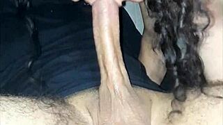 A Colombian MILF gives a good blow job and then gets ready for action