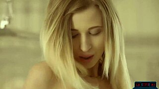 ebony milf leola bell, show off those amazing curves?