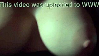 अरे, देखो इटालियन मिल्फ आर्टेमिसिया लव का गरम सोलो, उछालते हुए बड़े बूब्स के साथ!