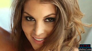 Does petite milf Amber Sym undress for solo action?