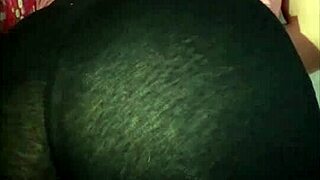 Pijamada Con Mi Amiga En Mini Shorts Negros