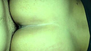 Young Colombian mom giving a big ass for anal sex