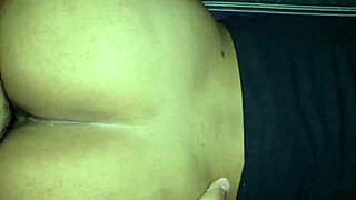 फक याह! सिंगल माँ बेटा घर आने से पहले एनल देती है!