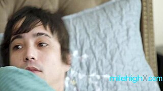 Can this milf make you ignore her age?