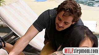 Hot Teen 18+ And Big Juggs Milf Hot Threeway: Tits, Group Oral, And Blowjob Action