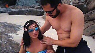 I went to a naturist beach to have outdoor sex
