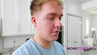 Stepmoms bounce and blow to fix my low!