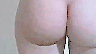 Indian teen gets romantic floor sex with desi college girlfriend, ending in hot creampie.