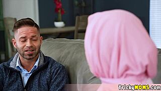 Busty Hijab Milf Was Shy to Screw but Mickey Got Her into Quick Fun