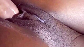 एनी स्नीक पीक डैडी के इंटेंस क्रिम्पाई