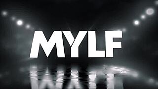 स्टेपसन के बिग टिट्स और क्रीमपाई के साथ रॉ लस्ट और फॉरबिडन सेक्स का महीना