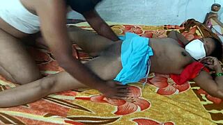 Footjob and passionate intimacy in Indian village