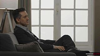 Brunette Cassie Del Isla stunning 4K clip में deep anal crave करती है