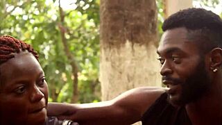 These two tourists in the park discover unexplored places?