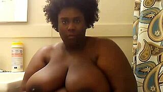 hey indiana goddess plays with herself, so hot! 🔥